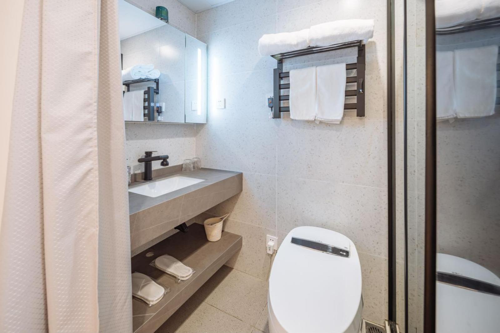 Ketangjian Hotel - Shanghai Railway Station Baoshan Road Subway Station מראה חיצוני תמונה