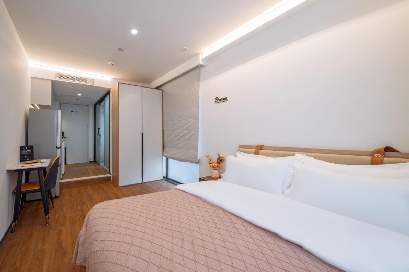 Ketangjian Hotel - Shanghai Railway Station Baoshan Road Subway Station מראה חיצוני תמונה